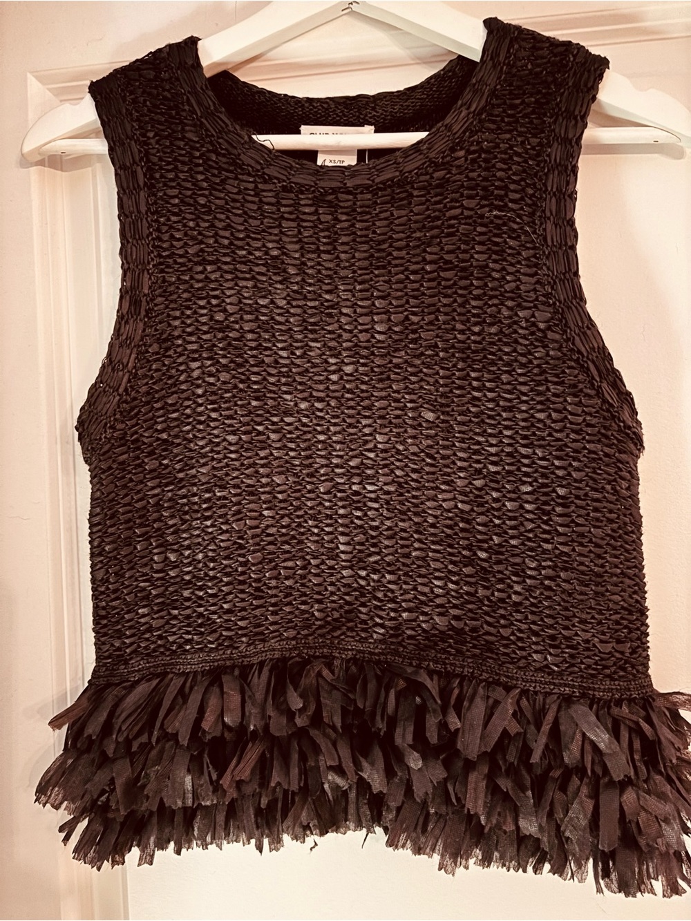 Club Monaco Black Cropped Fringe Top – XS